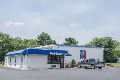 . Motel 6-Glassboro, NJ - Rowan University