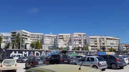  Centro Sul Apartment, Pension in Almada bei Aldeia do Meco