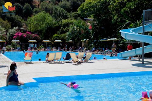 Camping Villaggio Calanovella