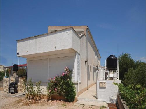  Apartment Brodarica 7, Unterkunft in Brodarica