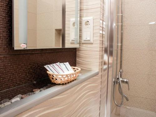 Apartment in the city center in the house with Atlantes, Oděsa (fotografie 8)