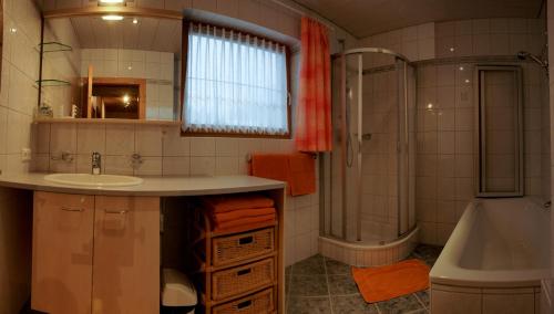 Fürdőszoba, Apartment Voellenklee in Gasteig