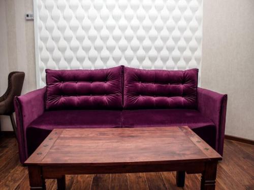 Apartment in the city center in the house with Atlantes, Oděsa (fotografie 9)