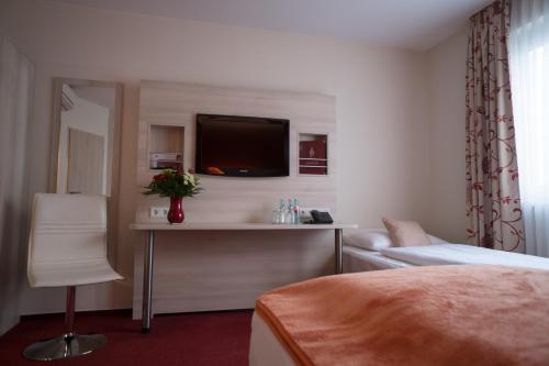 Hotel Rödelheimer Hof - Am Wasserturm - image 7