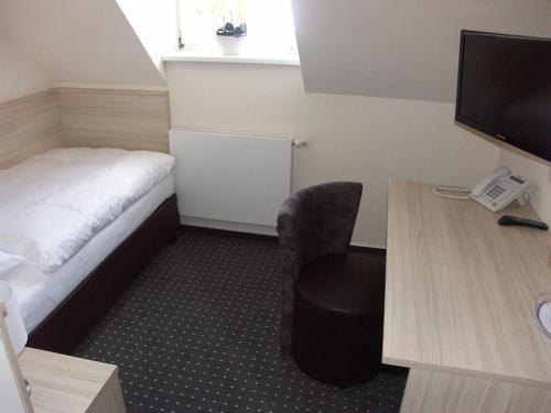 1 twin bed