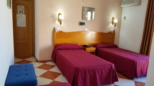 Hotel Cabo de Mar - image 12