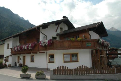 Haus Jenewein Manfred, Neustift im Stubaital