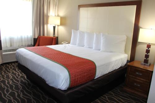 Westbridge Inn and Suites