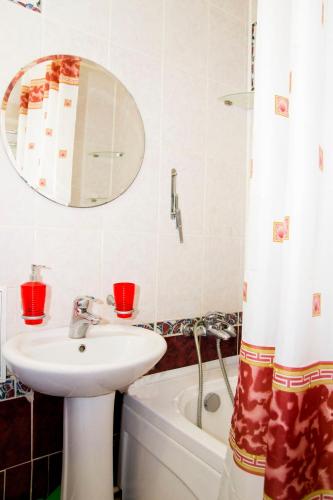 RENT-сервис Apartment Irtyshskaya Naberezhnaya 29 - image 8