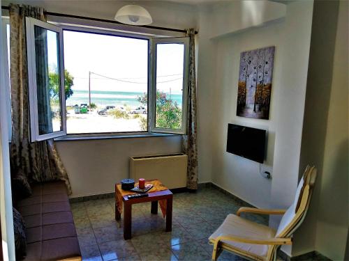  Seaside apartment Costas in Kato Daratso