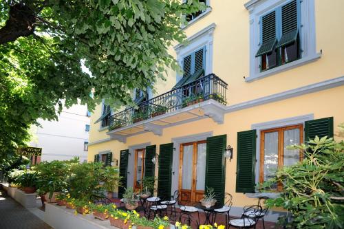 ทัศนียภาพภายนอกโรงแรม, Hotel Prati in มอนเตกาตินี แตร์เม