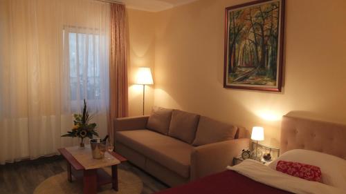 Iekārtas, Country House Baranjski Tulipan in Kneževi Vinogradi