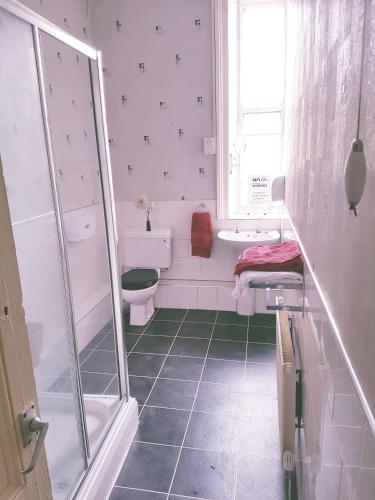 1 double bed