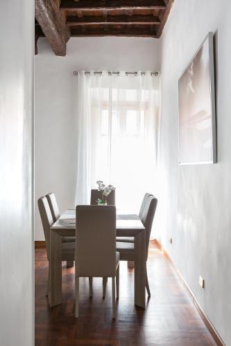 A World Aparts - 143 Sistina - main image