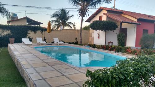 Úszómedence, Chales do Otto e Karine in Canoa Quebrada