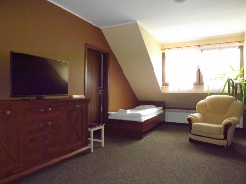 1 double bed, 1 sofa bed
