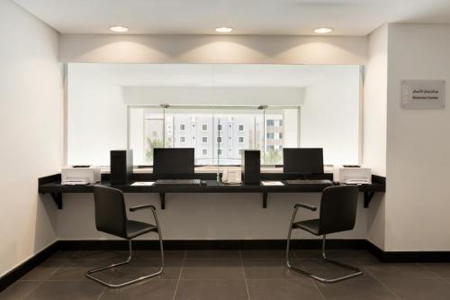 رمادا أنكور الخبر العليا