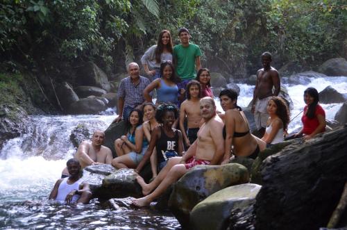 Cabinas Río Celeste La Amistad