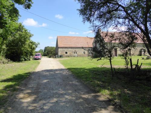 Domaine Le Bois de l'Espaud gîte à louer Beauvais