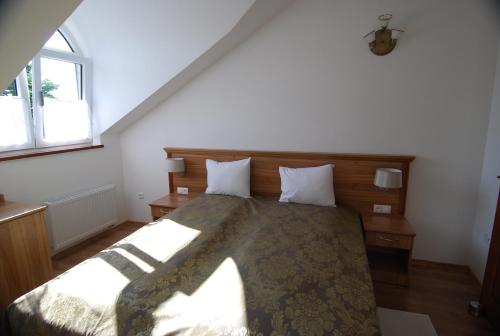 Ivanek guest house - image 9