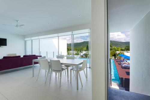 Pool Resort Port Douglas