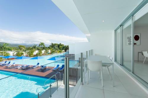 Pool Resort Port Douglas