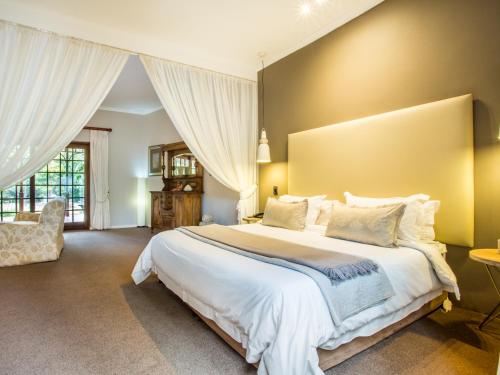 Hlangana Lodge in Oudtshoorn