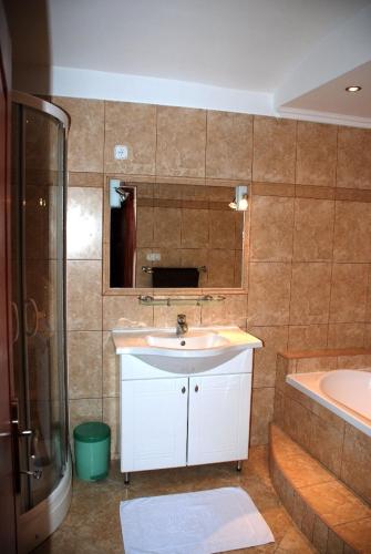 Janus Apartman - image 3