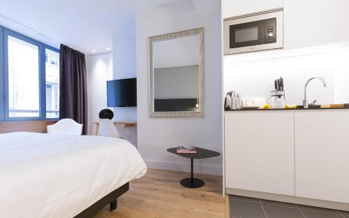 Studio luxe hyper centre piscine, Bordeaux (fotografie 10)