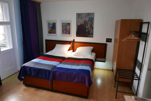 Rooms Bytom - main image