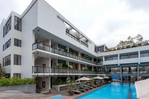 Hotel Somadevi Angkor Boutique And Resort In Cambodia - 