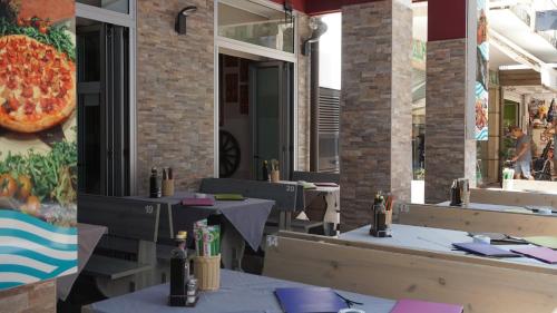 Hotel Blue Marine - image 6