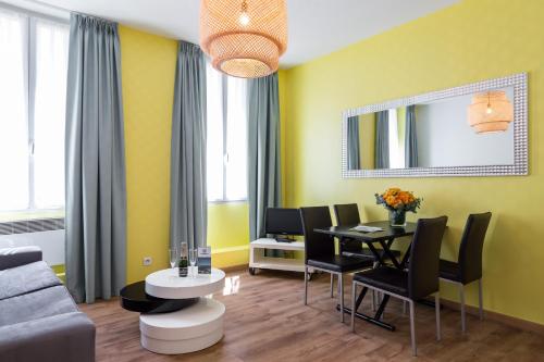 Florella Clemenceau Apartment - image 11