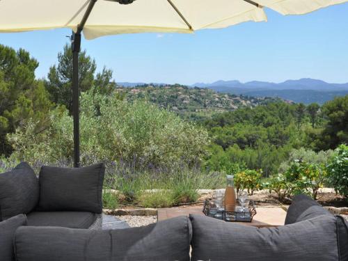 Provencal air conditioned villa