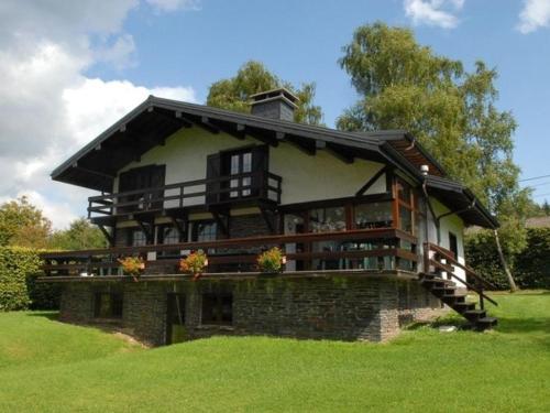 Beautiful Chalet in Xhoffraix With Garden in Malmedy