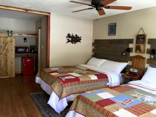 Dusty Boots Motel & Cafe