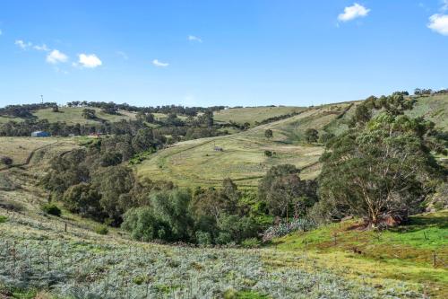 Bulla Hill Villas - Spacious Group Accommodation, 5 Min to Airport