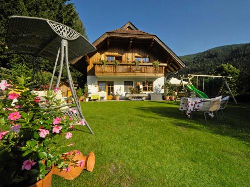 B&B Bad Kleinkirchheim - Haus Lindenkreuz - Bed and Breakfast Bad Kleinkirchheim