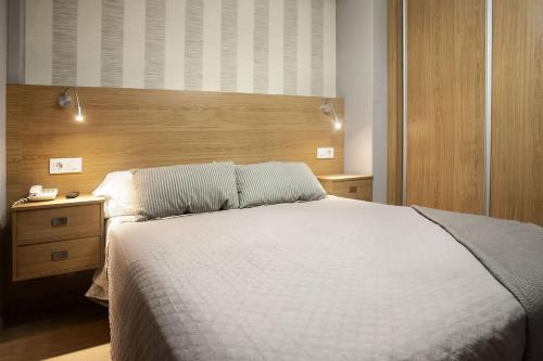 Hotel Hostal Crisol (A Coruña) desde 45€ - Rumbo