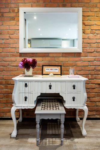 Veeve - Wimbledon Terrace House - image 6