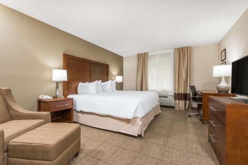 Wyndham Garden Hotel Cross Lanes Charleston - image 3