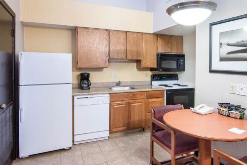 Extended Studio Suites Hotel- Bossier City