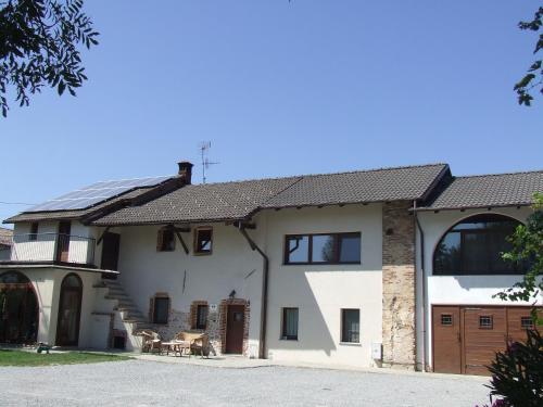La Meridiana, monolocale in cascina ristrutturata 1