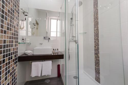 Standard Single Room image 4