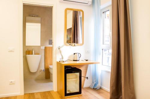 Deluxe Junior Suite image 9