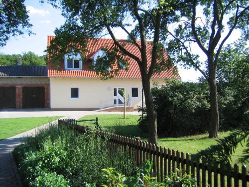 Ferienwohnungen Lindleshof - image 8