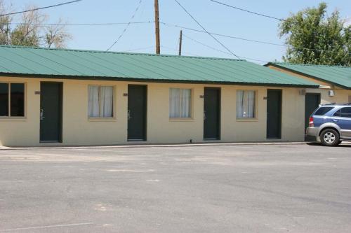 Hwy Express Inn And Suites – Thatcher, AZ