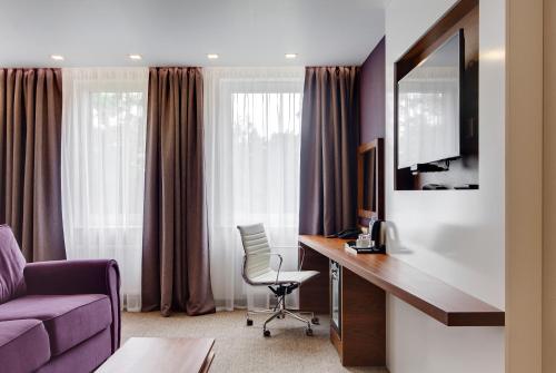 G9 Hotel