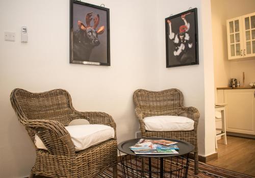 Vincenti Strait Street Suite - image 2