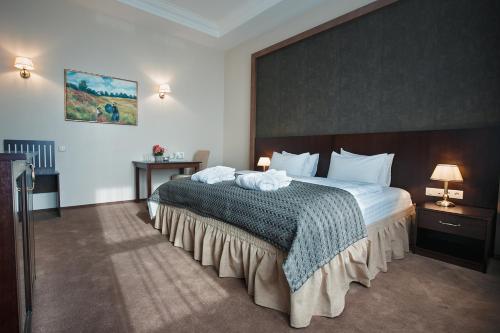 Tsunami Spa Hotel - main image